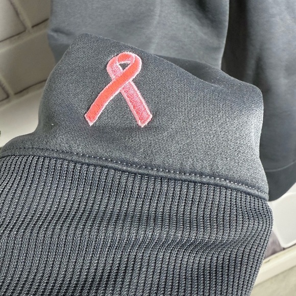 Under Armour Gray Hoodie with Pink Logo/women size SM/P/P - Picture 6 of 10